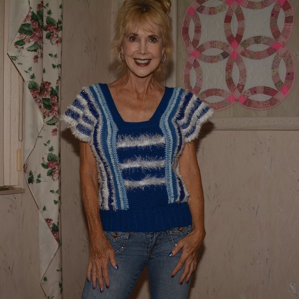 Hand crochet half sleeve sweater